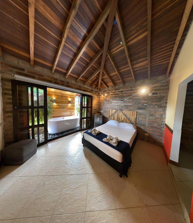 Finca Hotel Tierra Verde Girardota Buitenkant foto