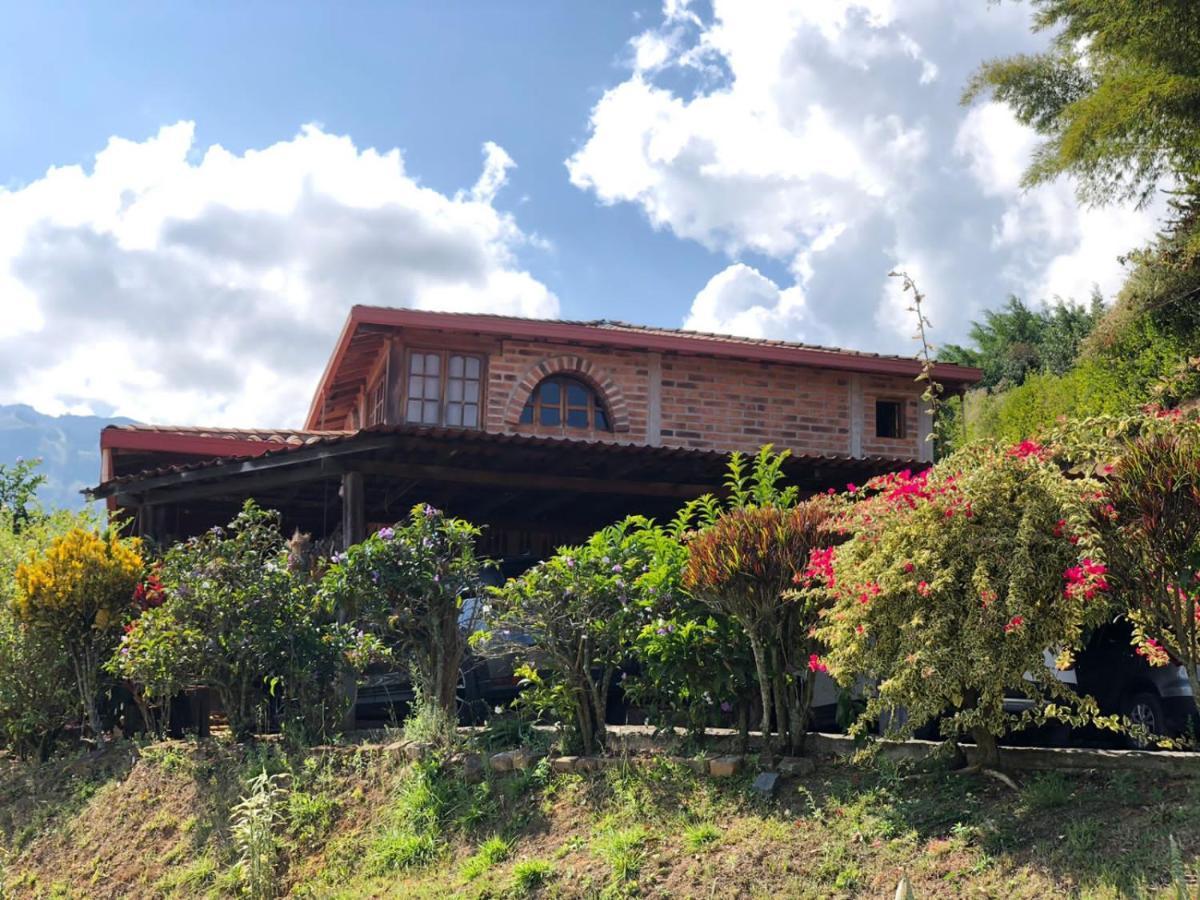 Finca Hotel Tierra Verde Girardota Buitenkant foto